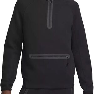 Nike Men's Sportswear Tech Fleece 1/2 Zip Sweatshirt